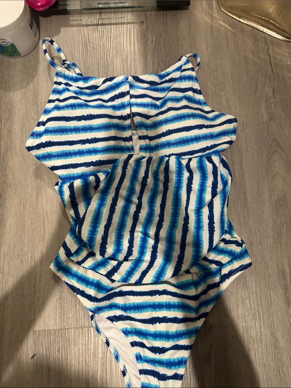 Cupshe Blue & White Striped One-Piece Swimsuit with Keyhole
